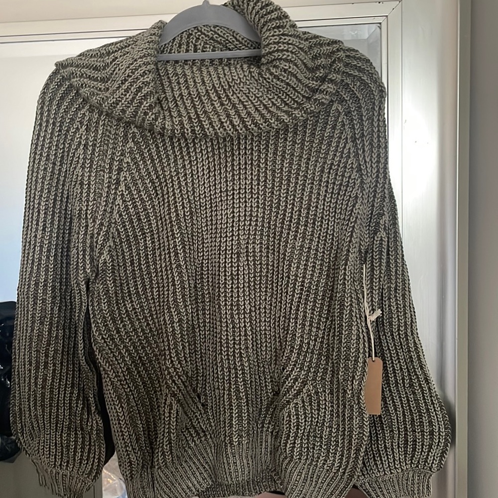 Hippie laundry sweater